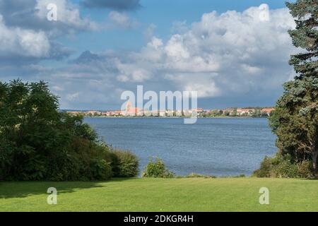 Danemark, péninsule de Møn, paysage à Stege NOR, vue à Stege, ciel avec des nuages spectaculaires Banque D'Images