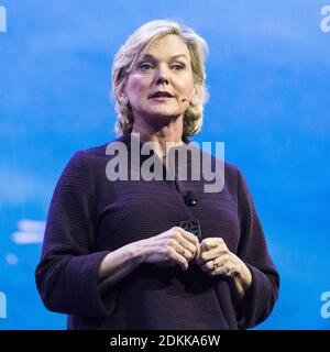 Washington, District de Columbia, États-Unis. 15 décembre 2020. JENNIFER GRANHOLM, ancienne gouverneure du Michigan, s'exprimant à la conférence sur les politiques de l'AIPAC (American Israel public Affairs Committee) au Walter E. Washington Convention Centre. Crédit : Michael Brochstein/ZUMA Wire/Alay Live News Banque D'Images