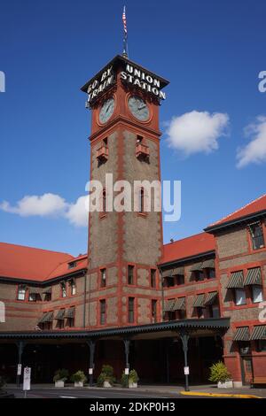 Portland Union Station et son célèbre tour d'horloge, dans le centre-ville de Portland, Oregon. Banque D'Images