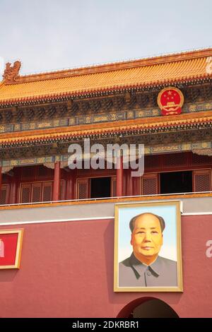 Porte de la paix céleste de Tienanmen avec le portrait du président Mao Zedong à Pékin Banque D'Images