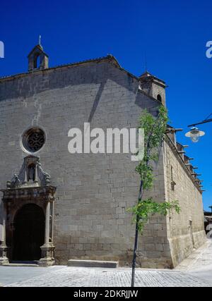 Espagne, Catalogne, province de Lleida, région d'Urgell, Bellpuig. Église de Sant Nicolau. Temple de transition fin de style gothique-Renaissance, XVIe siècle. Banque D'Images