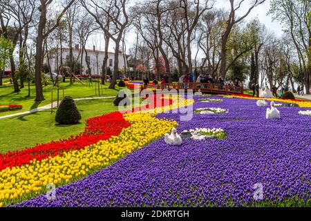 Festival des tulipes d'Istanbul à Emirgan Banque D'Images