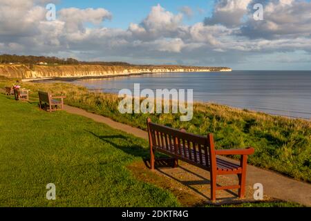 Vue sur Flamborough Head depuis le rivage de North Beach, Bridlington, North Yorkshire, Angleterre, Royaume-Uni, Europe Banque D'Images