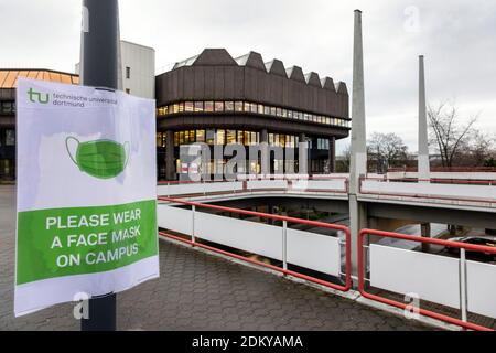 Campus déserté de l'Université de tu Dortmund pendant le shutdown Dans la crise de la COVID-19 Banque D'Images