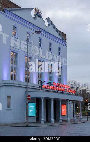 Le théâtre Old Vic le 9 décembre dans le sud de Londres, au Royaume-Uni. Photo de Sam Mellish Banque D'Images