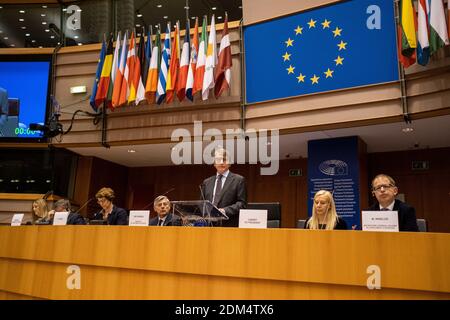 Reportage au Parlement européen a Bruxelles auprès des deputes europeens. Cours de David Maria SASSOLI, président du Parlement européen. Signaler à Banque D'Images