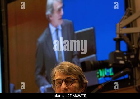 Reportage au Parlement européen a Bruxelles auprès des deputes europeens. Cours de David Maria SASSOLI, président du Parlement européen. Signaler à Banque D'Images