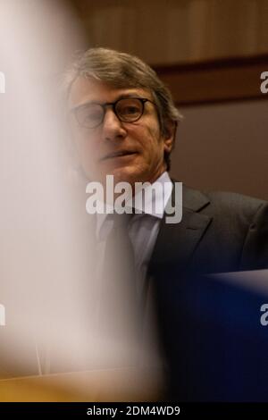 Reportage au Parlement européen a Bruxelles auprès des deputes europeens. Cours de David Maria SASSOLI, président du Parlement européen. Signaler à Banque D'Images