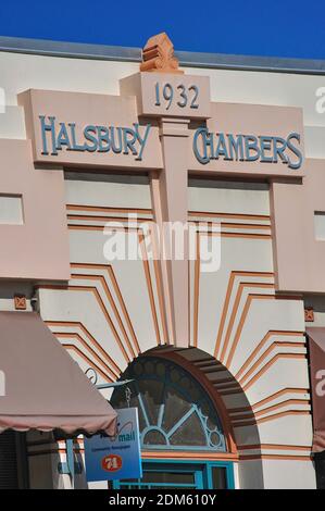 L'Art Déco Halsbury Édifice Chambers, Tennyson Street, Napier, Hawke's Bay, île du Nord, Nouvelle-Zélande Banque D'Images