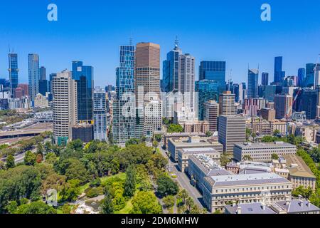 Paysage urbain de Melbourne, vue depuis Fitzroy Gardens, Australie Banque D'Images