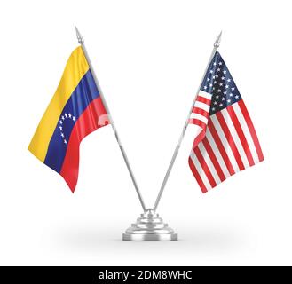 Drapeaux de table des États-Unis et du Venezuela isolés sur 3D blanc rendu Banque D'Images