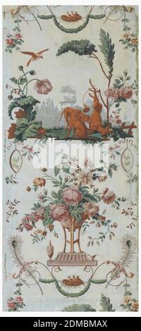 Hunt Trophy et Floral Arabesque, Bloc imprimé sur papier fait à la main, rectangle vertical des feuilles de papier jointes. Médaillons alternés : l'un montre deux chiens qui gardaient la carcasse d'un cerf suspendu à la tête d'un arbre sur lequel pend également une corne de chasse ; l'autre montre une urne tripode contenant des fleurs, flanquées de plumes de paon, en dessous de laquelle se trouve un nid avec trois jeunes oiseaux., Paris, France, ca. 1785, revêtements muraux, flanc, flanc Banque D'Images