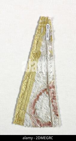 Fragment, Moyen: Soie technique: Velours avec velours de chaîne teint, voir 1896-1-147, éventuellement 17e siècle, textile imprimé, teint et peint, fragment Banque D'Images