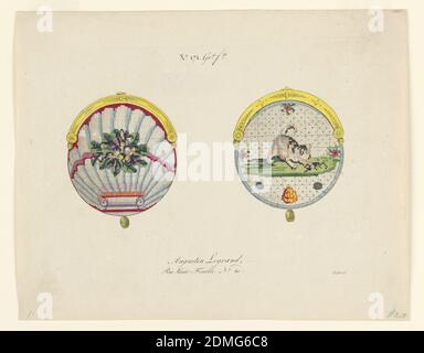 Dessin, Augustin Legrand, Brush et gouache sur papier couché carré pré-imprimé, gauche, forme de coquille arrondie à laquelle un bouquet de fleurs bleues et violettes est attaché avec un ruban rose; au-dessus, un cadre or et au-dessous, un pampille or circulaire. À droite, image d'un chien ensachée de sa queue piégeant un petit animal sombre sur l'herbe verte avec des détails floraux; au-dessus, cadre or et en dessous, pampille circulaire or., Allemagne, 19e siècle, dessins textiles, dessin Banque D'Images