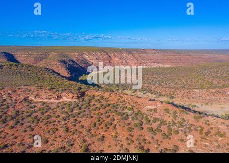 Vue aérienne de la rivière Murchison atteignant la boucle à Kalbarri Parc national en Australie Banque D'Images
