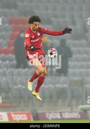 Munich, Germany. 16th Dec, 2020. Leroy SANE, FCB 10  in the match FC BAYERN MUENCHEN - VFL WOLFSBURG 2-1 1.German Football League on December 16, 2020 in Munich, Germany.  Season 2020/2021, matchday 12, 1. Credit: Peter Schatz/Alamy Live News Banque D'Images