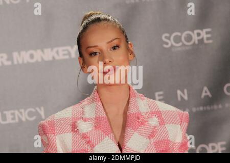 Madrid, Spain. 16th Dec, 2020. Ester Exposito attends Renaceres premiere at Gran Teatro Principe Pio on December 16, 2020 in Madrid, Spain. Photo by Itahisa Hernandez/AlterPhotos/ABACAPRESS.COM Credit: ABACAPRESS/Alamy Live News Stock Photo