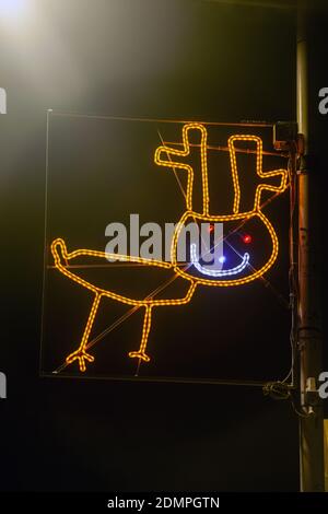 La ville de Fife de Newburgh illumine Noël avec des motifs fabriqué par des écoliers Banque D'Images