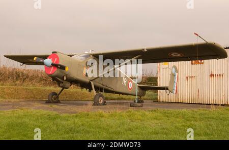 Max Holste MH. 1521 Broussard French six Seat Utility Airfield à Eggesford Airfield dans le Devon rural, Angleterre, Royaume-Uni Banque D'Images