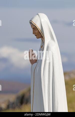 Statue de la Vierge Marie, Eriskay, Uist du Sud, Hébrides extérieures Banque D'Images