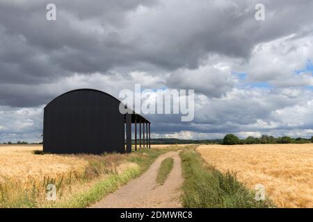 Ancienne grange noire, Stapleford, Cambridgeshire, Royaume-Uni Banque D'Images