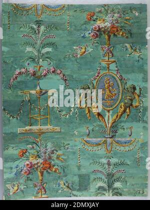 Flanc, imprimé en bloc sur du papier fait à la main, motif répétitif développé sur un axe vertical: Un médaillon flanqué de filles, surmonté d'un bouquet de fleurs avec des oiseaux et des papillons; sous le médaillon un trépied d'où poussent des pulvérisations de fleurs et de feuillage. Rectangle vertical, France, 1785–90, revêtements muraux, flanc Banque D'Images