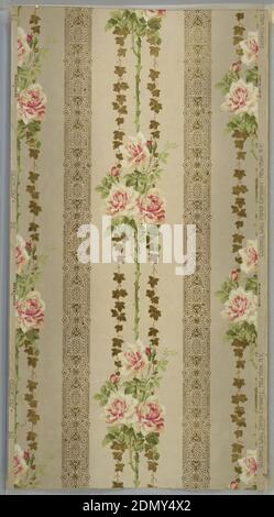 Sidewall, Gledhill Wall Paper Co., New York, New York, fondée en 1900, papier imprimé à la machine, texturé, mica liquide, Art Nouveau/Mission style (?). Bandes ou rayures géométriques et florales alternées. Les bandes florales ont des bouquets de roses sur tige verticale épineuse et deux vignes lierre. Les bandes géométriques sont ornées de motifs floraux, de perles, de motifs en relief (motif de défilement foliaire) et de motifs ombrés (gris à crème à gris). Imprimé en blanc, vert, jaune clair, pink, beige et mica or., imprimé en lisière droite: 'Gledhill Wall Paper Company. New York. N. Y.', imprimé sur le bord gauche : « G. W. P. Co. 92', New York Banque D'Images
