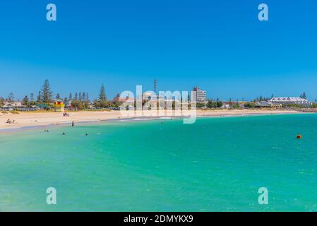 GERALDTON, AUSTRALIE, 12 JANVIER 2020 : paysage urbain avec une plage à Geraldton, Australie Banque D'Images