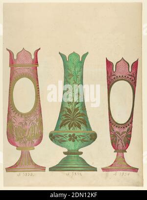 Motifs pour vases en verre de couleur, pinceau et rose et vert laver, gouache d'or, graphite sur papier vélin blanc, dessins pour trois verres. Au centre se trouve un vase vert avec des motifs végétaux. De part et d'autre se trouvent des vases rouges avec des ovales coupés de leurs centres., Tchécoslovaquie, ca. 1850, verrerie, dessin Banque D'Images