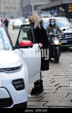 Milan, Diletta Leotta shopping de Noël Diletta Leotta a surpris de se