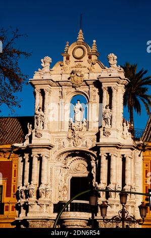 Palais baroque de San Telmo à Séville, en Espagne, anciennement Université des navigateurs, maintenant siège du gouvernement autonome andalou. Banque D'Images