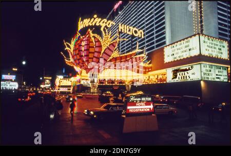 Flamingo Hotel on the Strip à Las Vegas, Nevada la nuit Banque D'Images