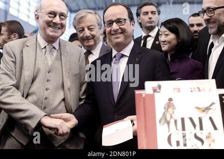 Le président français François Hollande visite le 21 mars 2015 le ministre français de la Culture Fleur Pellerin à la Foire internationale du livre qui s'est tenue à la porte de Versailles, à Paris, en France. Le pays d'honneur de cette année à la foire littéraire est le Brésil, et la foire s'étend du 20 au 23 mars. Photo de Stephane Lemouton/ABACAPRESS.COM Banque D'Images