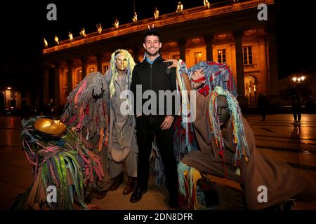 Exclusif - le coiffeur français Charlie le Mindu pose pour photographe à Bordeaux, dans le sud-ouest de la France, le 1er mars 2015. Charlie, basé à Londres (né à Bordeaux en 1986), qui a travaillé pour Lady Gaga, Madonna, Peaches Geldof et beaucoup d'autres célébrités, est le directeur artistique du Carnaval de Bordeaux. Photo de Bernard-Salinier/ABACAPRESS.COM Banque D'Images