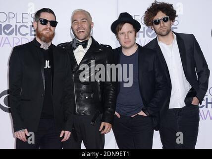 Andy Hurley, Peter Wentz, Patrick Stump et Joe Trohman du groupe de musique Fall Out Boy assistent aux 41e prix annuels People's Choice au Nokia Theatre LA Live le 7 janvier 2015 à Los Angeles, CA, États-Unis. Photo de Lionel Hahn/ABACAPRESS.COM Banque D'Images