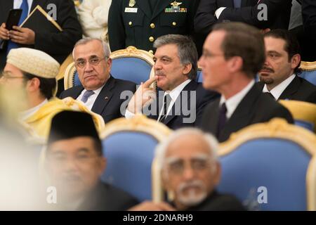 L'ancien Président libanais Michel Sleiman (L), l'ancien Président turc Abdullah Gul (C) et l'ancien Premier ministre libanais Saad al-Hariri (R) assistent à une cérémonie où des responsables du monde entier présentent leurs condoléances à l'occasion de la mort du défunt Roi saoudien, Abdullah bin Abdulaziz al-Saud, au cours d'une cérémonie, Au palais royal de Diwan à Riyad, Arabie Saoudite, 24 janvier 2015. Photo Pool par Yoan Valat/ABACAPRESS.COM Banque D'Images