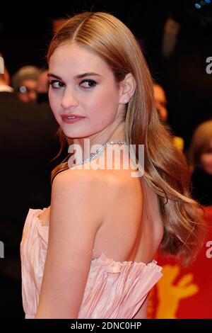 Lily James participe à la première 'Cendrillon' lors de la 65e Berlinale, Berlin International film Festival, à Berlin, Allemagne, le 13 février 2015. Photo d'Aurore Marechal/ABACAPRESS.COM Banque D'Images