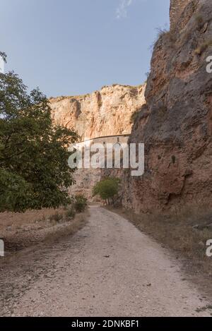 Un cliché vertical des images étonnantes de Barranco de la Hoz Seca, Espagne Banque D'Images