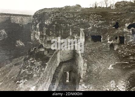 La ville grotte de Chufut-Kale à Bakhchisarai en Crimée. Photo des années 1940. Banque D'Images