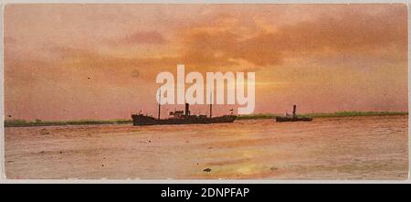 Oscar Hofmeister, Theodor Hofmeister, Nordwestdeutscher Kunstverlag G.bm. .H, paysage avec bateaux, Staatliche Landesbildstelle Hamburg, collection sur l'histoire de la photographie, carton, collotype, Total: Hauteur: 6,90 cm; largeur: 15,80 cm, Verlag, Drucksache, série 1901, photographie de voyage, nuages, paysage de mer, paysage tempéré, mer, paysage (mer, mer, mer, mer, mer, mer, mer, mer, mer, mer, mer, mer, mer, mer, mer, mer, mer Banque D'Images