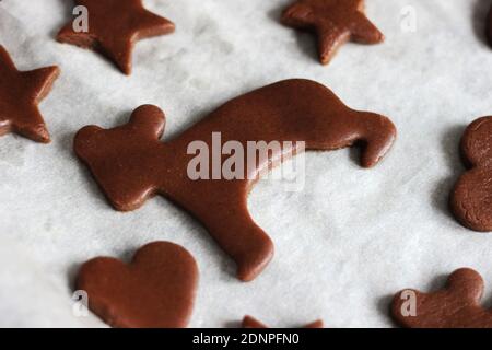 Préparation des biscuits au pain d'épice. Pâtisseries de Noël. Banque D'Images
