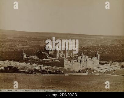 Jean Laurent, El Escorial. Vista del monasterio desde la presa, papier albumine, processus positif noir et blanc, taille de l'image: Hauteur: 24.6 cm; largeur: 33.2 cm, inscrit: Recto et: El ESCORIAL exposé. 49 Vista del monasterio desde la presa, J. Laurent y C.ia Madrid, es propiedad, déposié, photographie de voyage, photographie architecturale, hist. Bâtiment, localité, rue, abbaye, monastère, couvent Banque D'Images