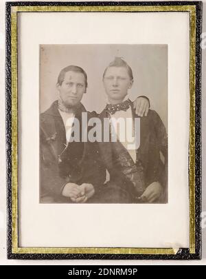 Deux jeunes hommes, daguerréotype, taille de l'image: Hauteur: 7,50 cm; largeur: 6,10 cm, en plomb: Ferdinand Leonhardt, Brême 1849 ?, timbre de la Galerie nationale d'images Hambourg, photographie de portrait, portrait double, portrait demi-longueur, positions des bras, gestes, homme Banque D'Images