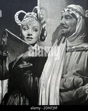 Film still from 'Kismet' starring Howard Keel, Ann Blyth, Dolores Gray, and Vic Damone. Stock Photo