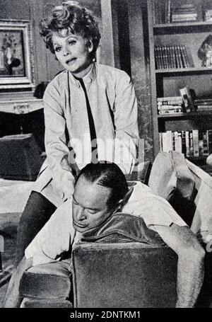 Photo de Bob Hope (1903-2003) et Lucille ball (1911-1989) de 'critique's Choice'. Banque D'Images