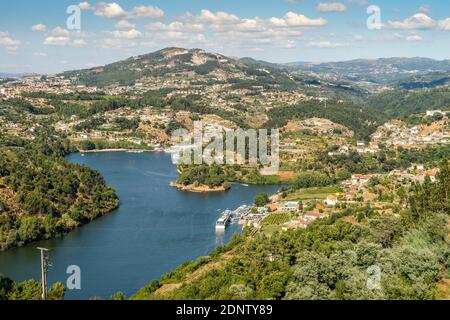 Beautiful landscapes of Douro river Valley, Porto region, Portugal Banque D'Images