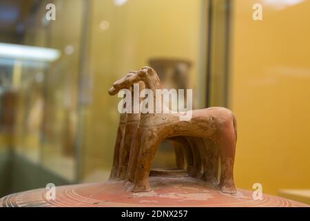 Arts de la poterie dans le musée d'Agora de STOA d'Attalos Bâtiment à l'ancienne Agora d'Athènes Banque D'Images