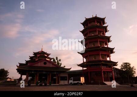 Mosquée Cheng Ho à l'architecture chinoise, dans le quartier de Jember, à l'est de Java. Banque D'Images