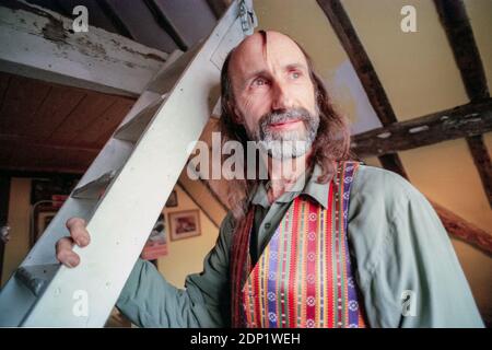 L'ancienne star pop Arthur Brown, chez elle à Lewes Banque D'Images