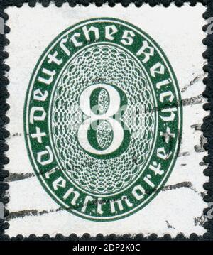 GERMANY - CIRCA 1927: Postage stamp (official stamp) printed in Germany, shown a value in an oval, circa 1927 Stock Photo